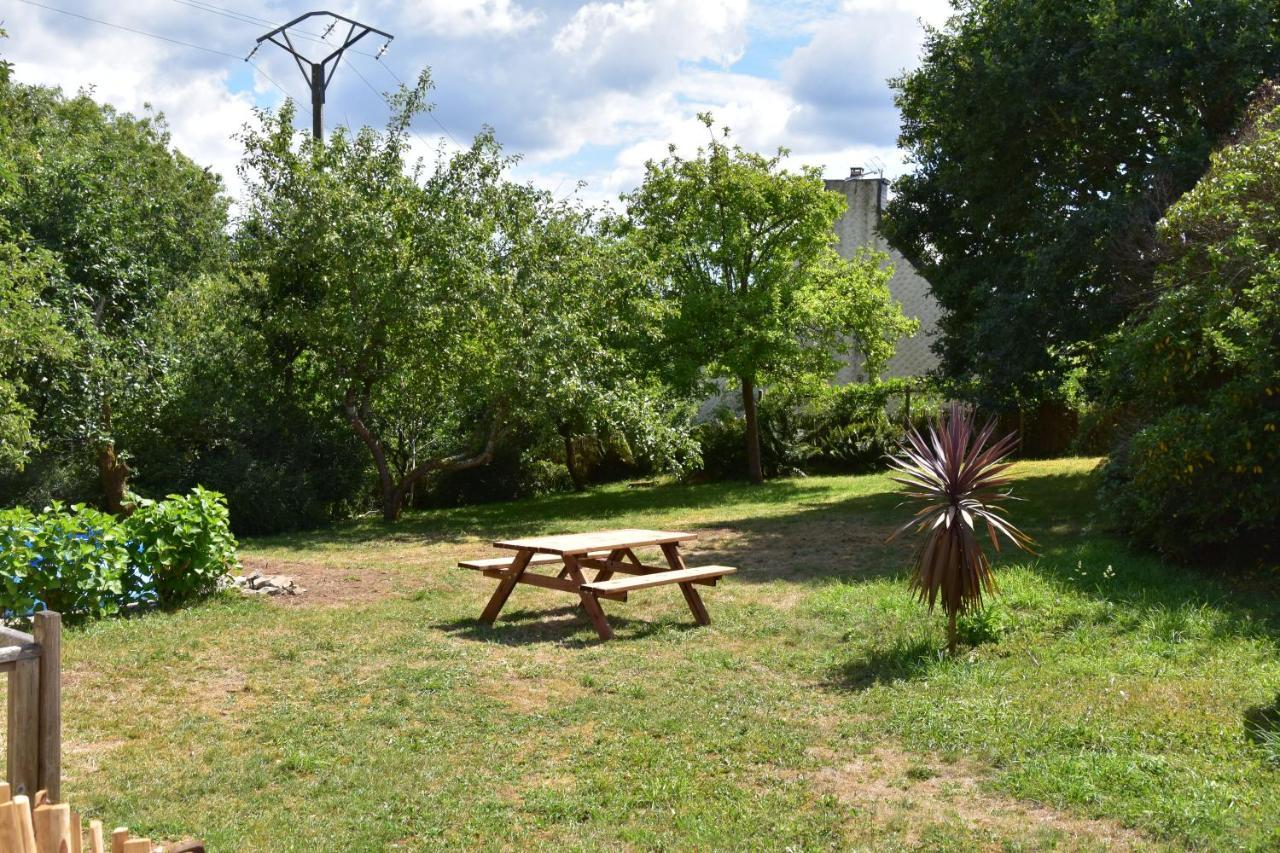Mobil-Home A La Campagne Le Faou Bagian luar foto