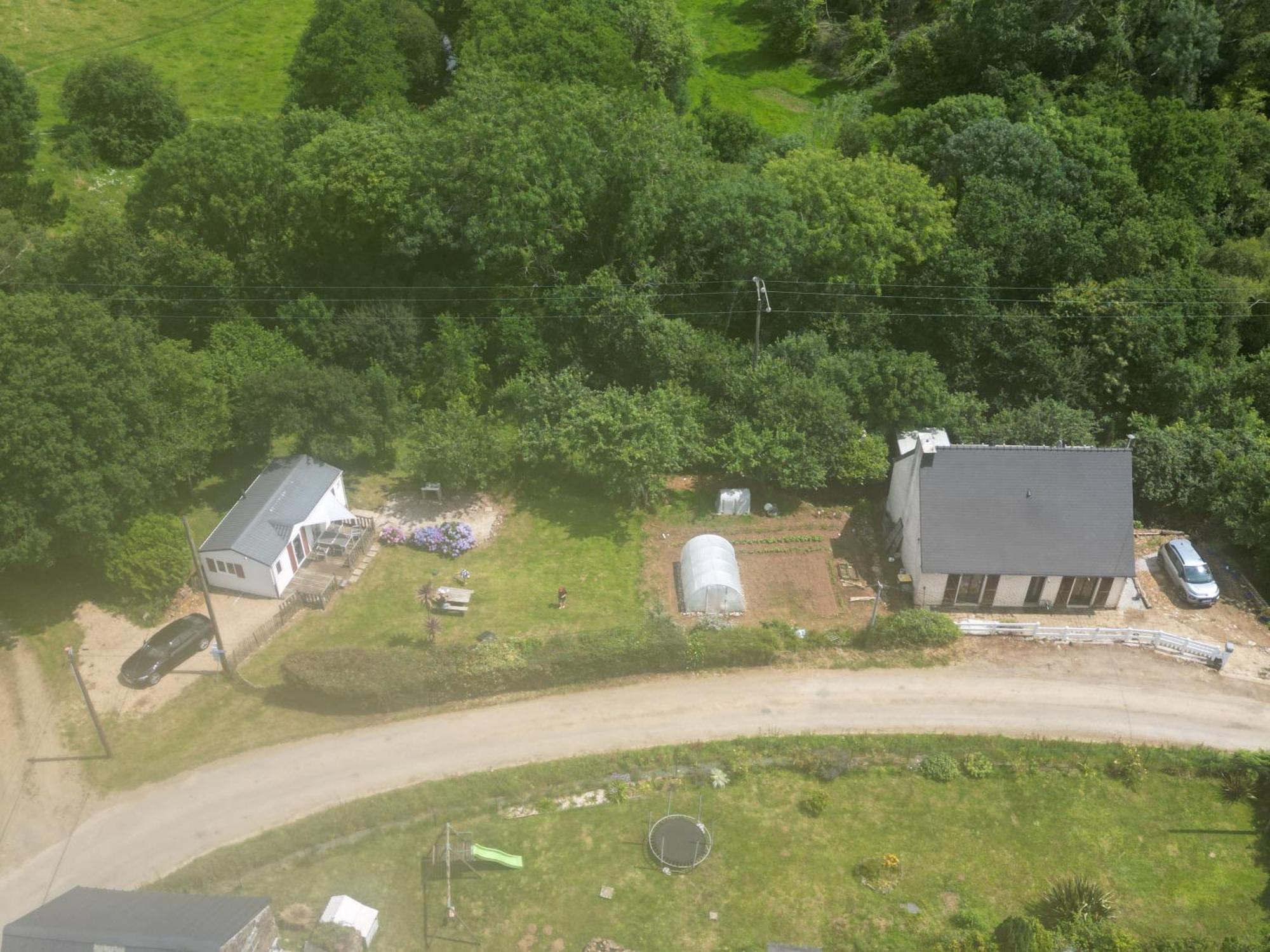 Mobil-Home A La Campagne Le Faou Bagian luar foto